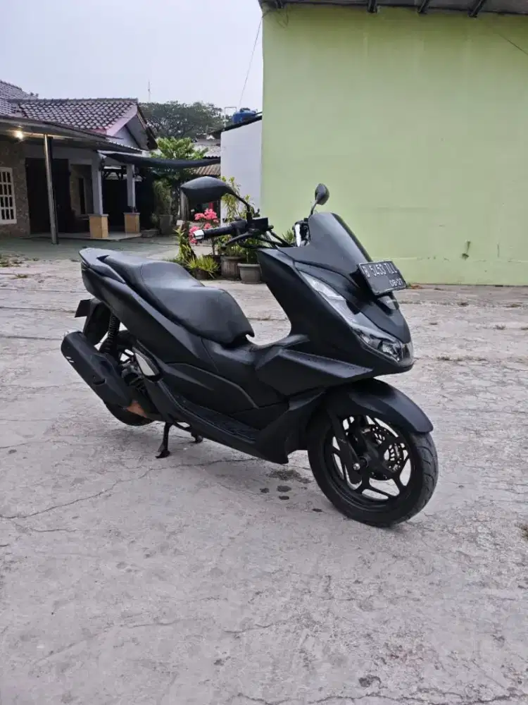 DJUAL HONDA PCX 2022