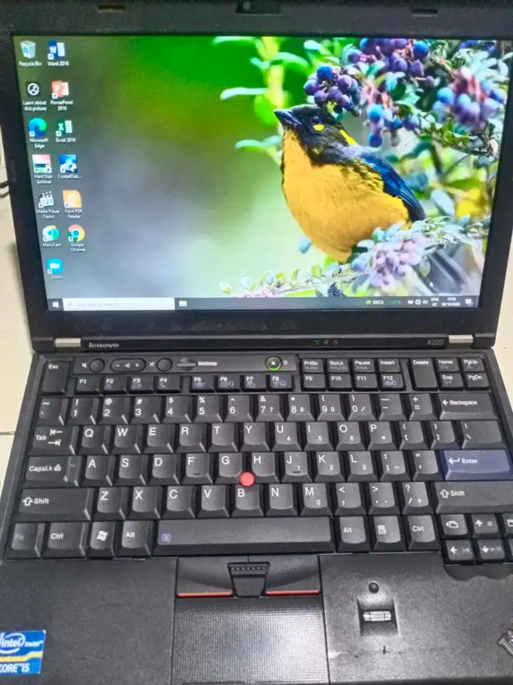 Lenovo Thinkpad 12in - Core i5 - SSD 240Gb - minus baterai