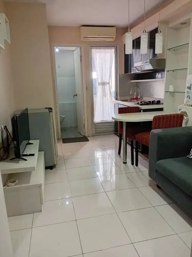 Disewakan apartemen kalibata city Tower Hebbras 2br furnish