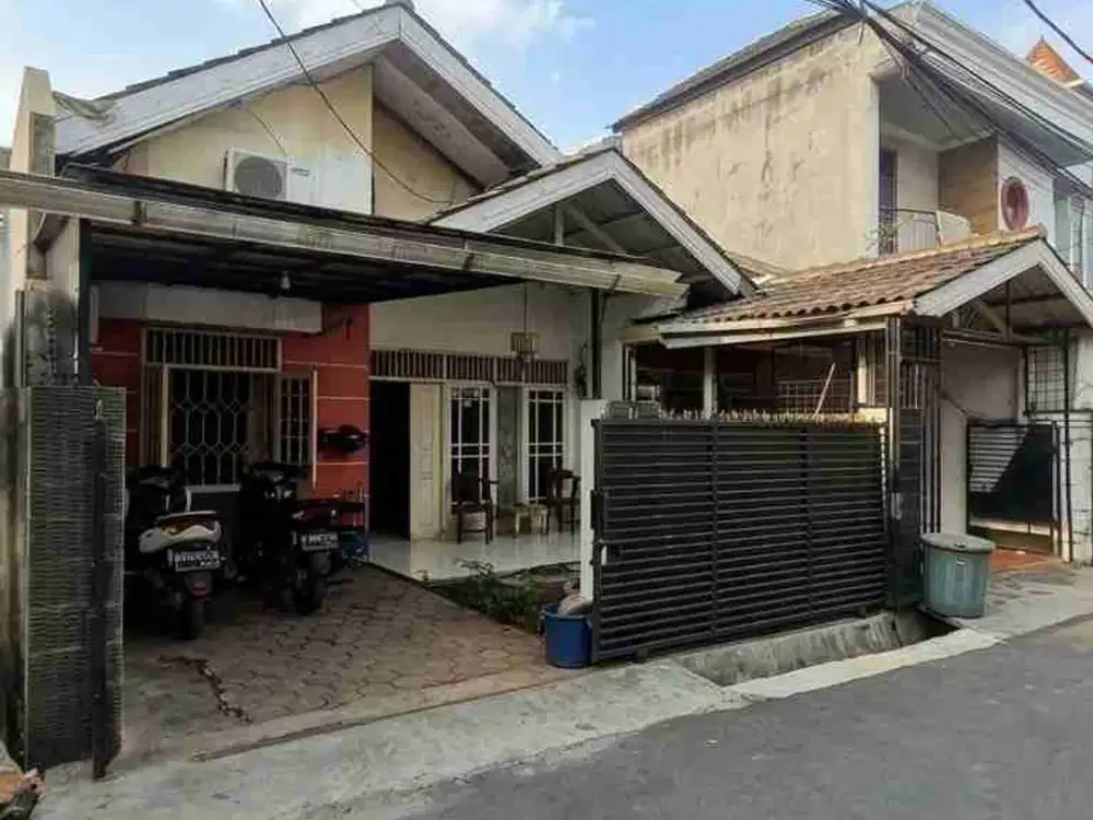 DIJUAL RUMAH 1,5 LANTAI DI SRENGSENG KEMBANGAN JAKARTA BARAT