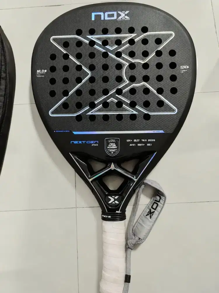 Raket padel NoX pro attack