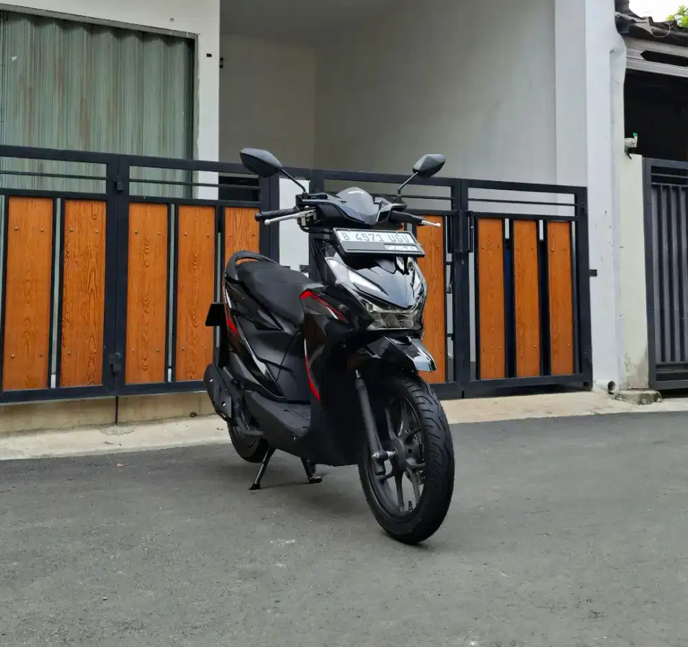 Honda Beat Keylsss CBS ISS KM 100 Perak MULUSSS Pajak Panjang