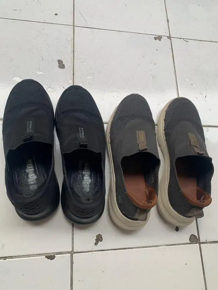 OG SKECHERS uk43/44 2 pasang