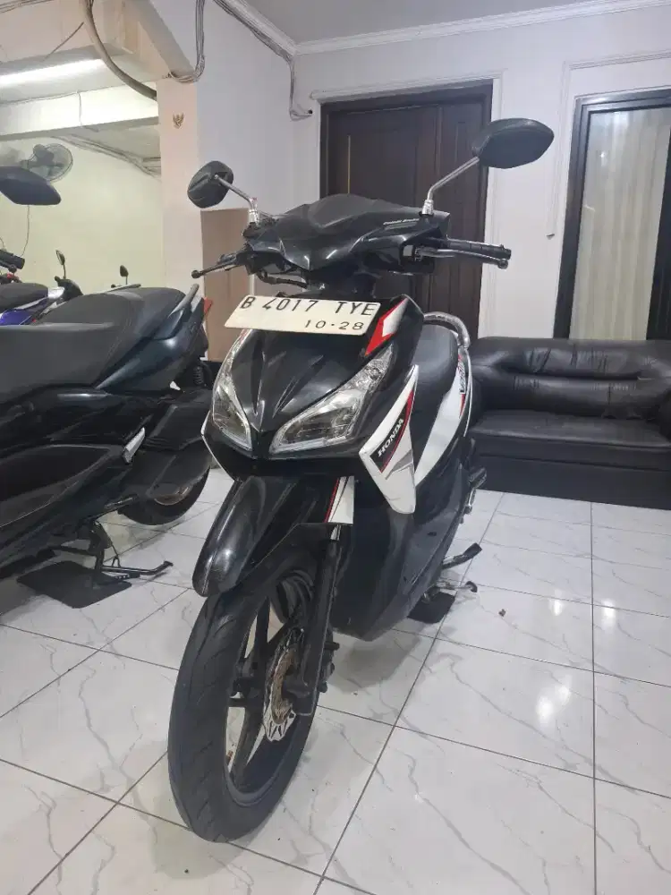 HONDA VARIO 110 CBS ISS TAHUN 2018, ISTIMEWA