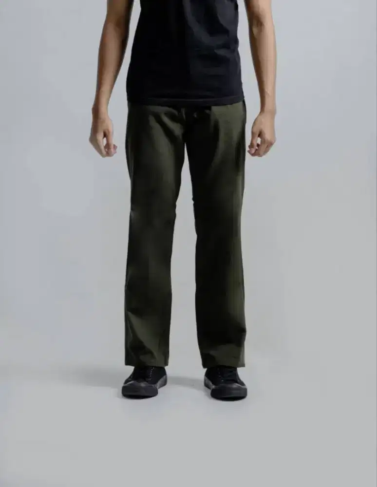 Di jual Chino & Cargo Baru,