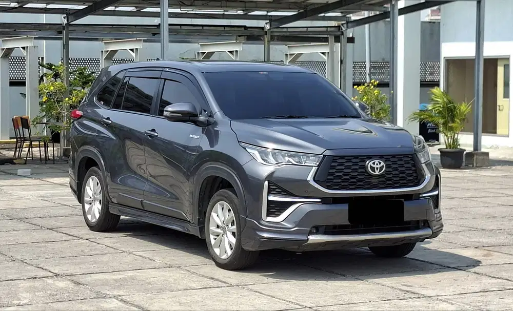 Toyota Innova Zenix V Hybrid 2023