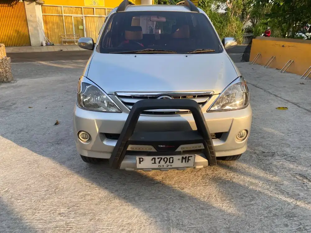 Daihatsu Xenia 1.0 Li 2005 Zen bisa tukar tambah sekoto badas kediri