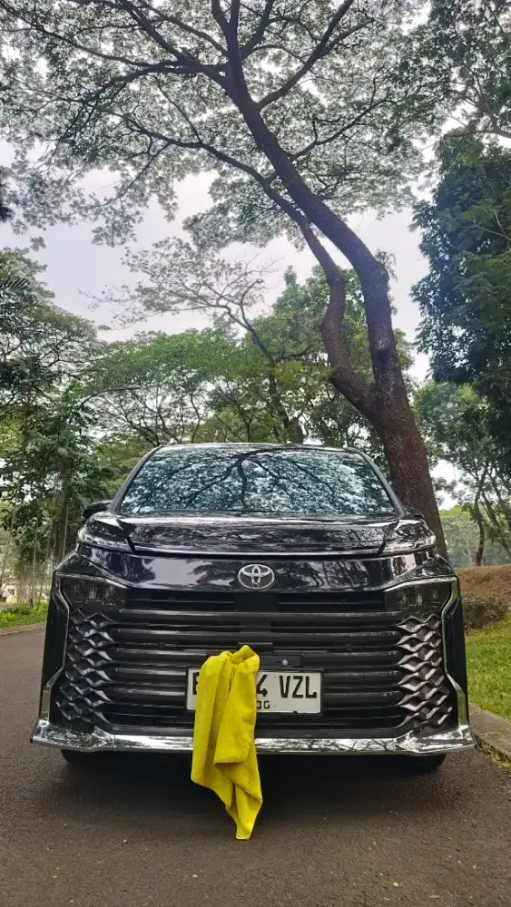 VOXY 2025 Hitam, KM antik