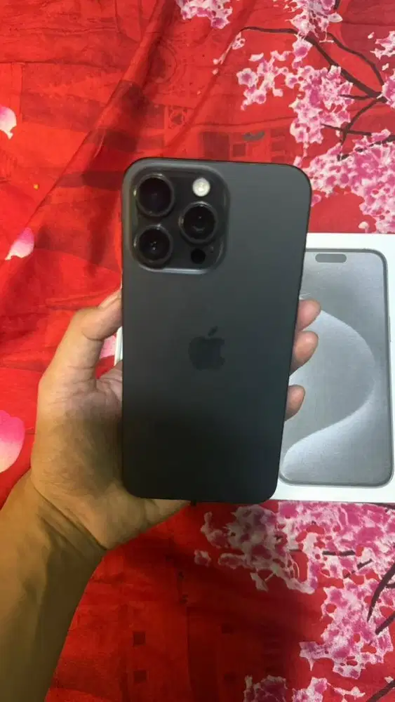 Iphone 15 pro max 256gb all operator no min