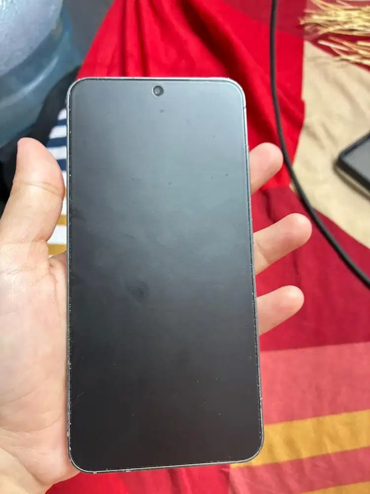 Samsung S23 8/256
