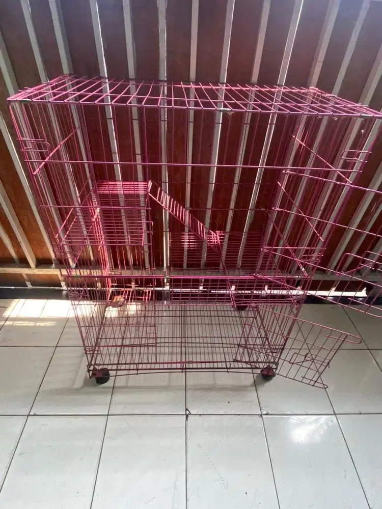 Kandang kucing lipat besi tingkat 3
