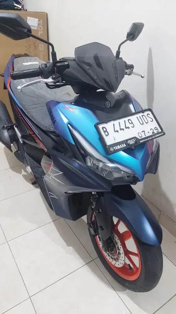 AEROX CYBER CITY 2024 GRESS LIKE NEW