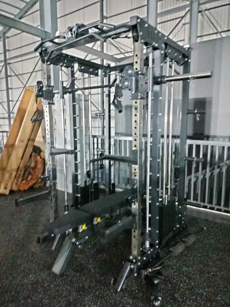 Smith machine multy gym trainer premium