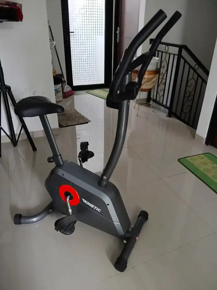 Di jual sepeda olah raga