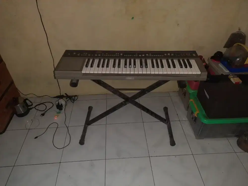 Kyboard/piano yamaha pc-1000 vintage apa adanya