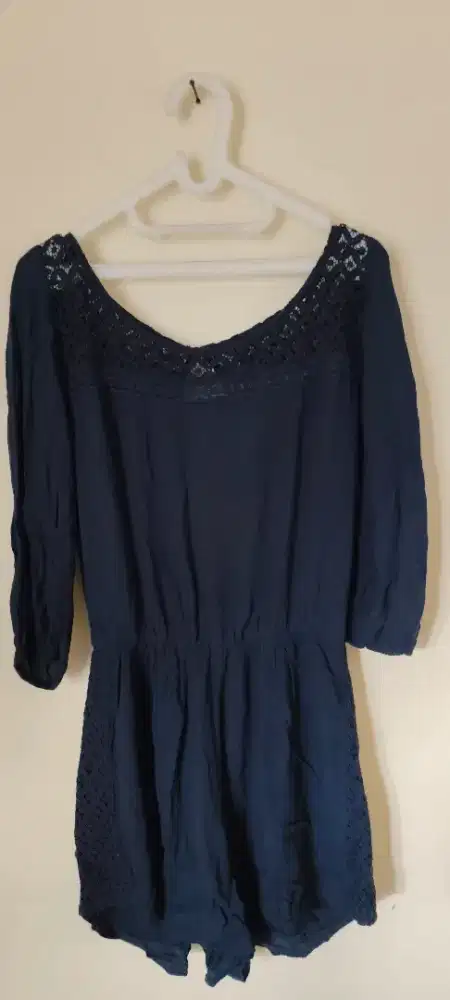Long sleeves romper