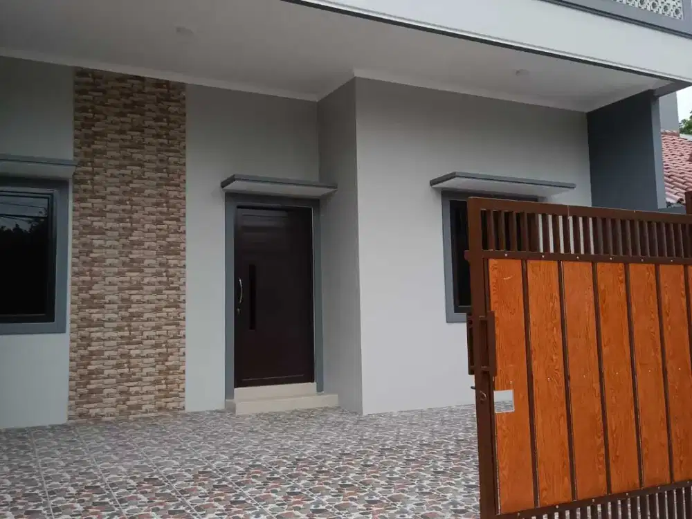Dijual Rumah cantik 2lantai dlm cluster, Harapan Indah