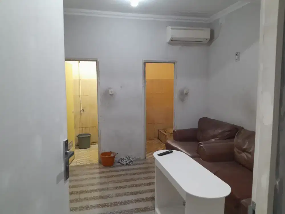 DIJUAL RUMAH EX GUDANG 1A GADING SERPONG