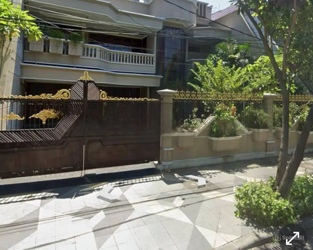 DIJUAL RUMAH DI RAYA DHARMAHUSADA INDAH KOMERSIAL AREA SIAP HUNI