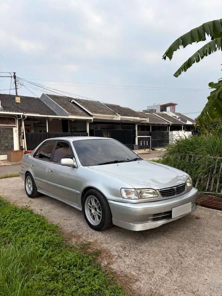 Toyota Corolla 2001 Bensin
