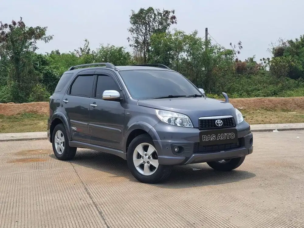 LOW KM 82 RIBU!!  TOYOTA RUSH 1.5 S TRD AT 2015 ABU