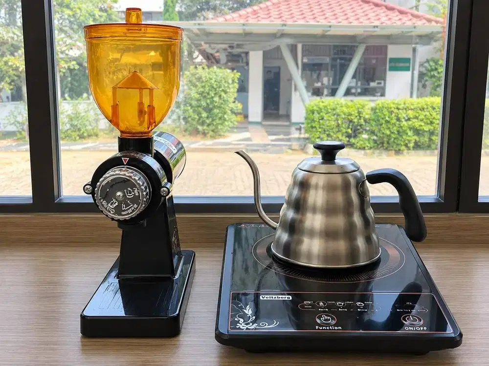 Mesin grinder dan Pot drip kettle