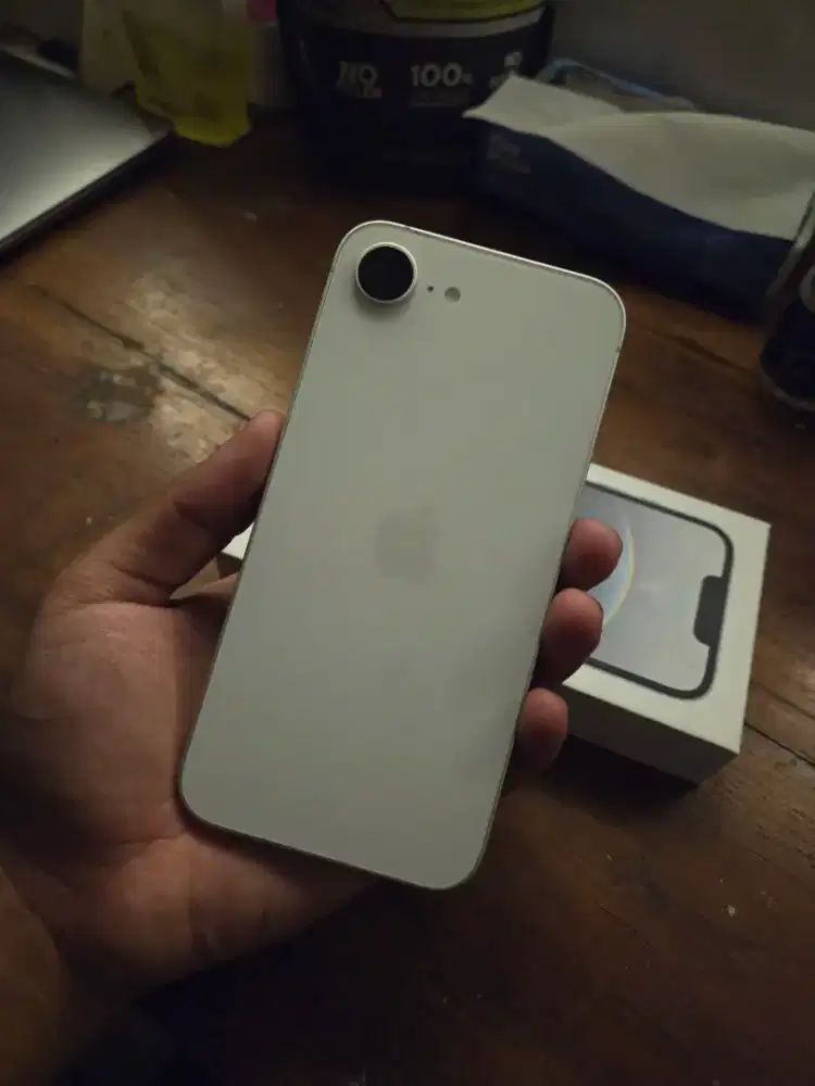 IPHONE 16E 128 INTER