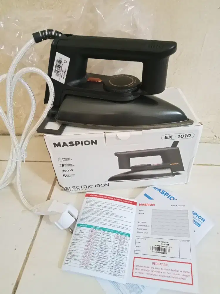 Setrika Maspion X-1010BB