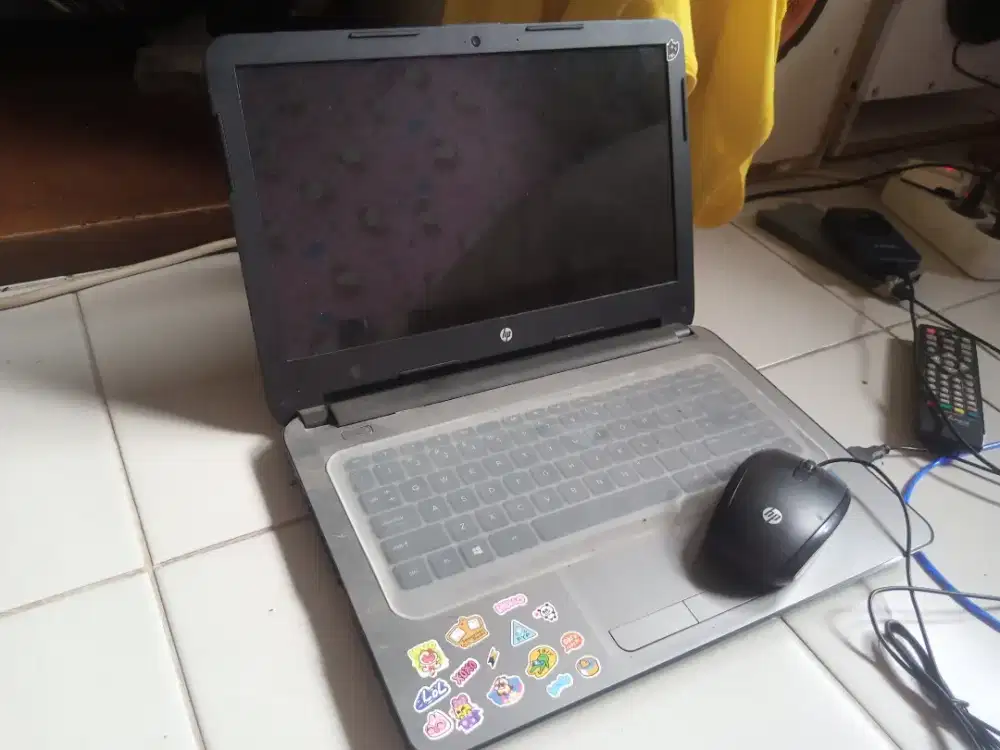 laptop hp intel celeron ssd 128gb