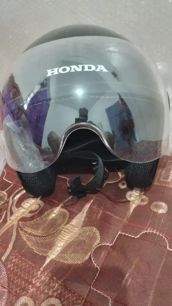 Helm dari Honda Scoopy