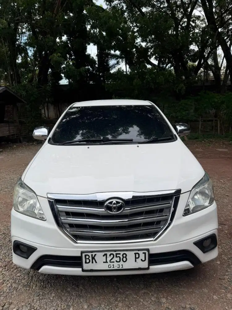 INNOVA G DIESEL MATIC 2014