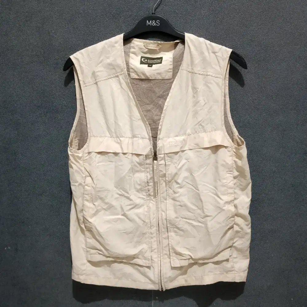 Vest outdoor echoroba