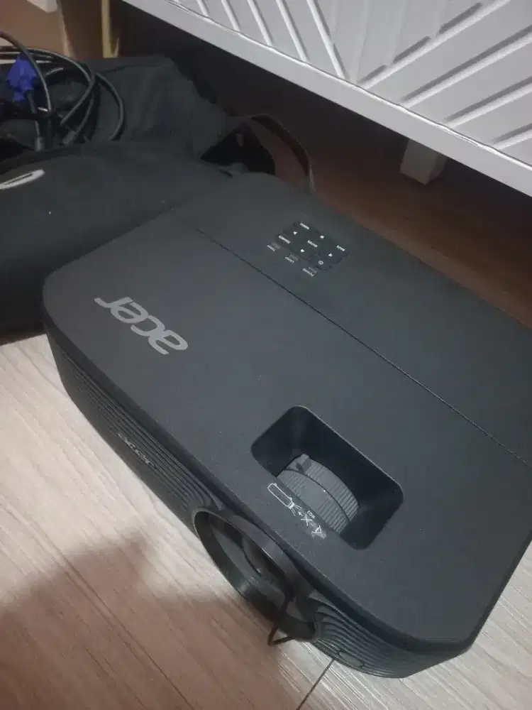 dijual Proyektor Acer