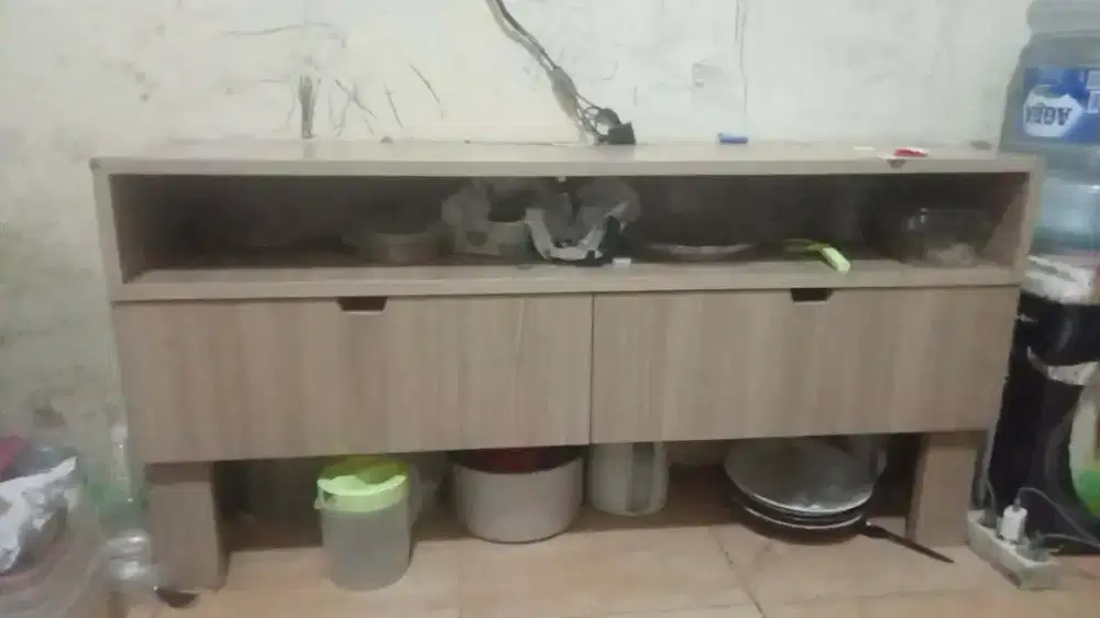 Dijual cepat lemari tv