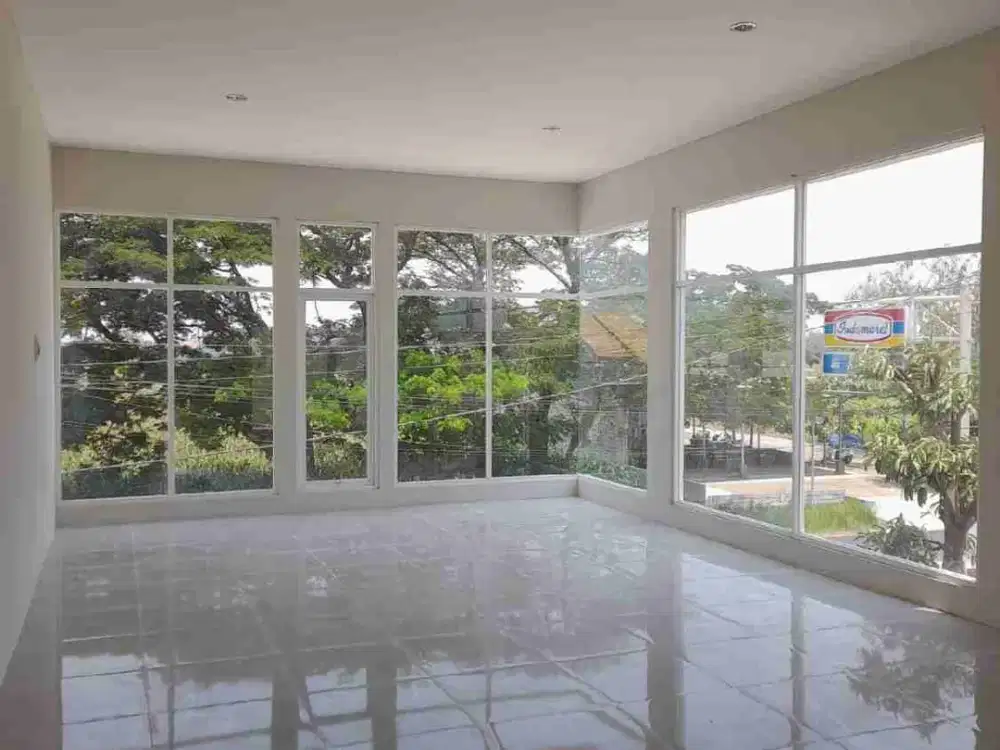 jual ruko 2 lantai  Ready 2 unit bagus untuk kantor ,kafee , kedai barbershop di kwasan perumahan kebon temu Peterongan Jombang  dll