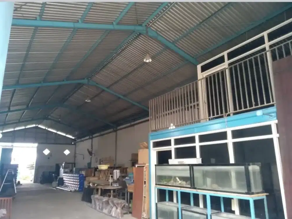 Gudang strategis di mojokerto siap pakai