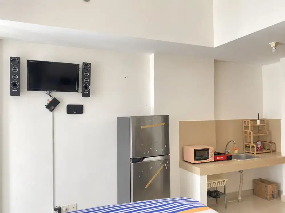 Disewakan Bulanan Murah Studio Furnish The Nest Apartemen