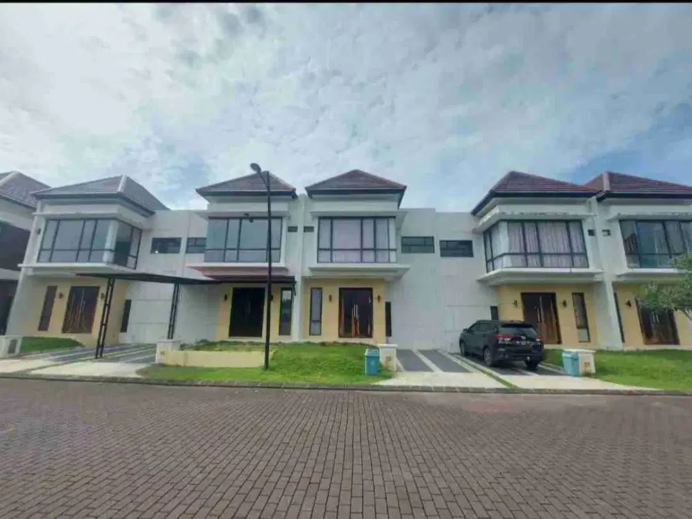 DISEWAKAN RUMAH CANTIK FURNISH DI HOLLAND VILLAGE, HARGA PALING MURAH