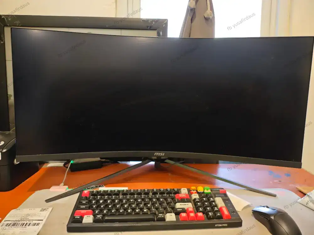 Monitor PC Gaming Curved MSI 34 inc seri MAG UWQHD