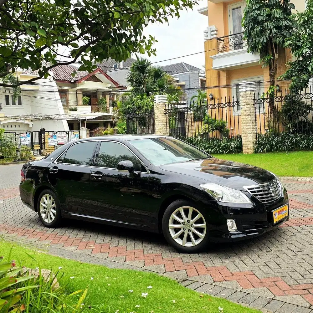 Toyota Crown 3.0 Royal Saloon 2009