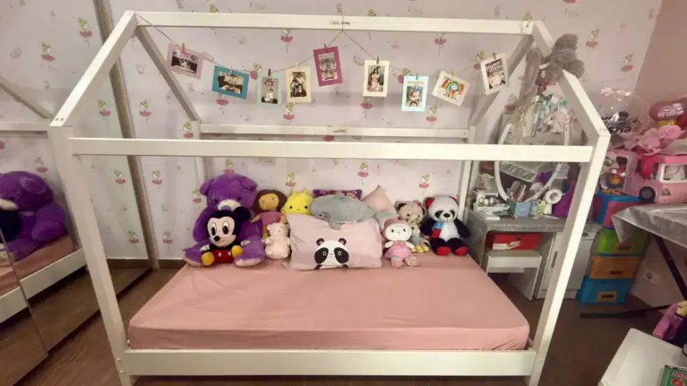 Tempat tidur anak