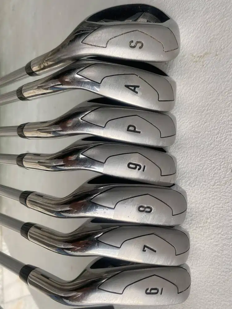 Callaway X HOT Full Set 11pcs Graphite R + Odyssey Eye  7 – Like New