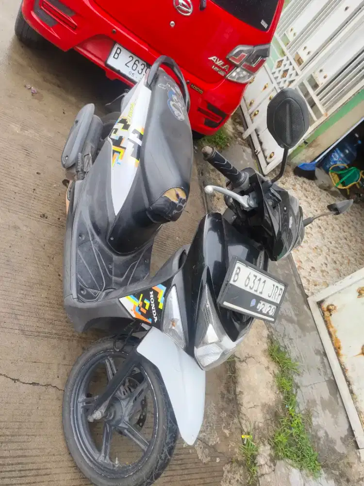 Honda beat pop 2018