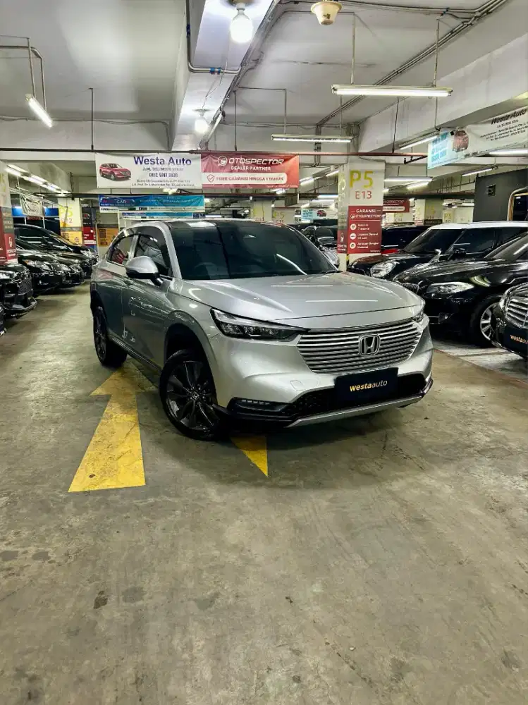 Panoramic Honda HRV 1.5L SE CVT 2022 Terawat 2023