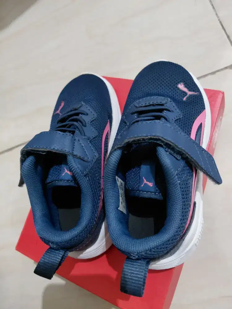 Sepatu anak PUMA all day active AC+ size 24
