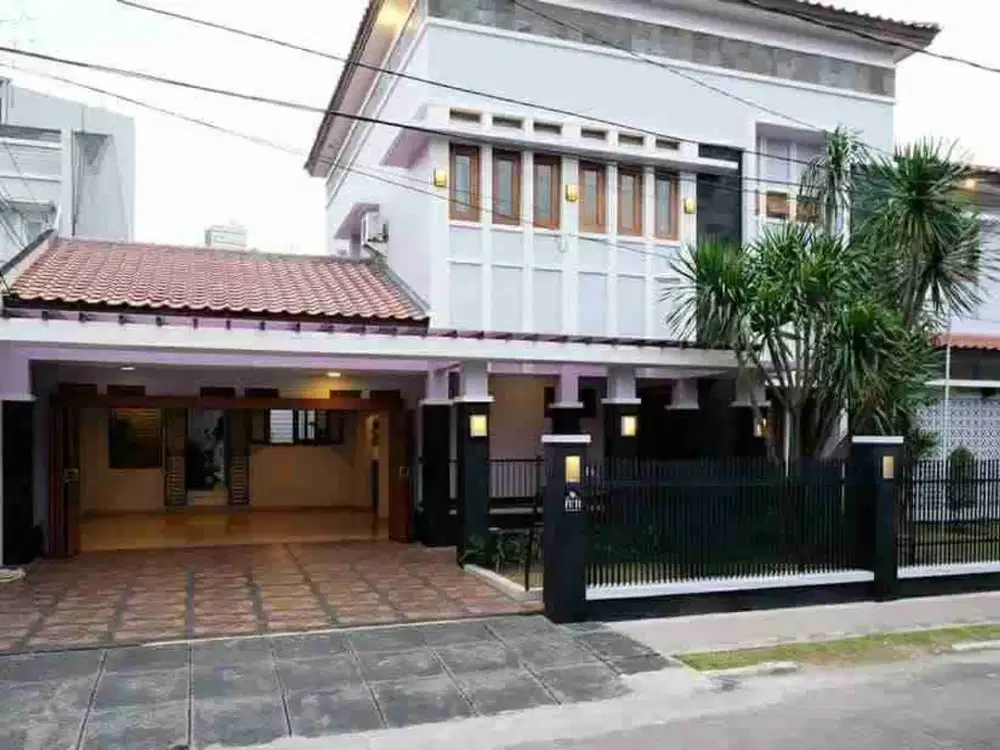 Dijual rumah di Lebak bulus jaksel