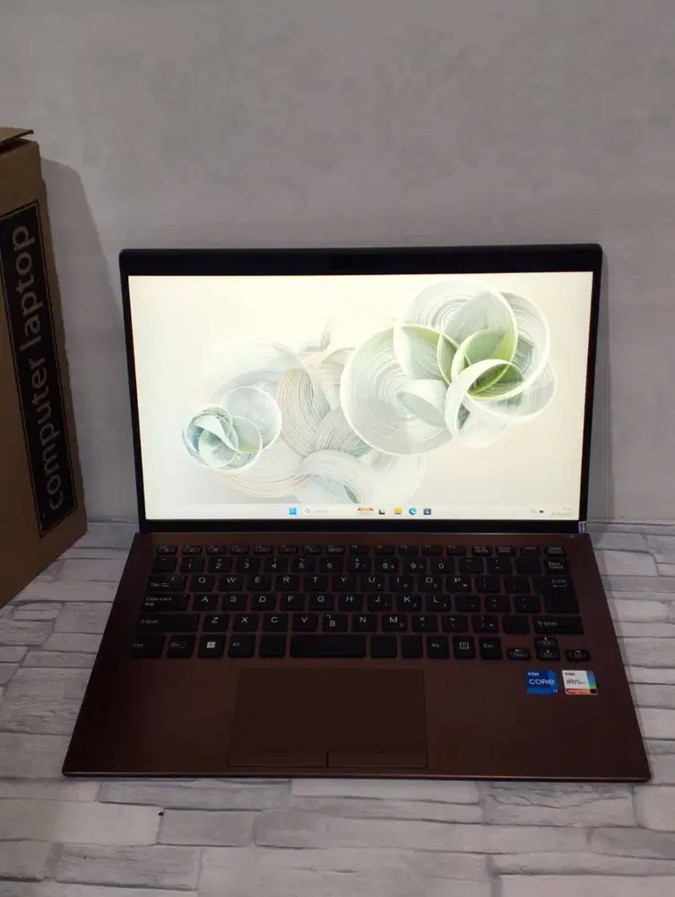 PROMO OKTOBER SONY VAIO VJPK21 - Gen 11 Ram 32Gb - Touchscreen‎