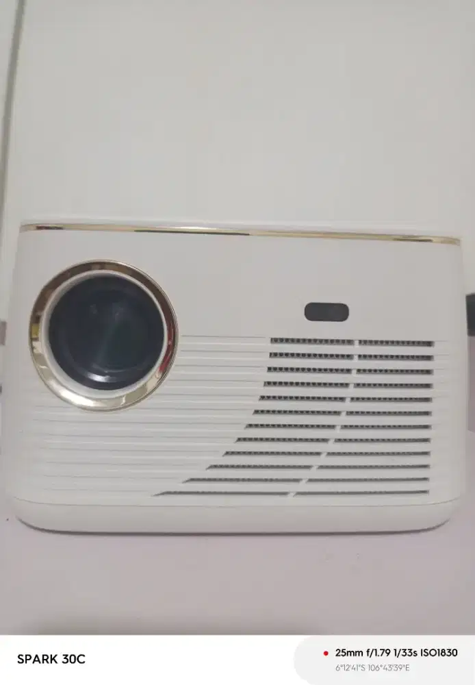 Proyektor android MOJU M01 PRO