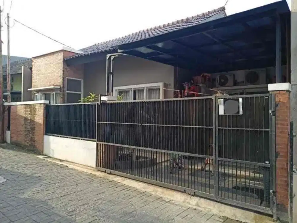 rumah di komplek puriwijaya pd betung , pondok aren
