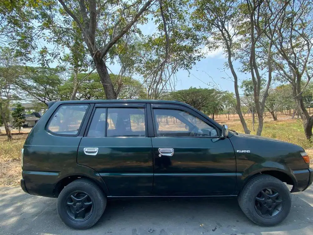 Toyota Kijang 1988 Bensin